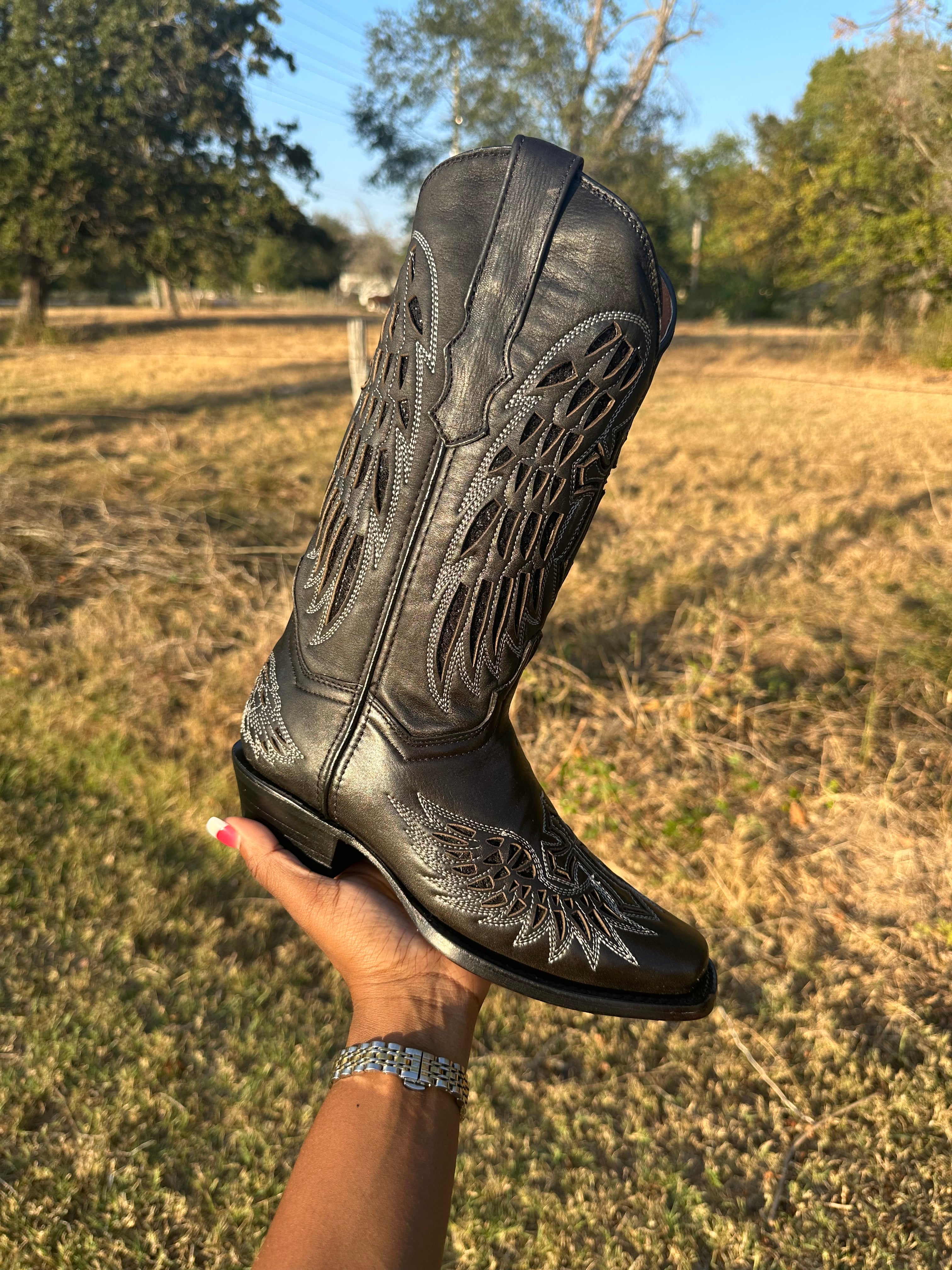 Cross Cowgirl Boot- Black