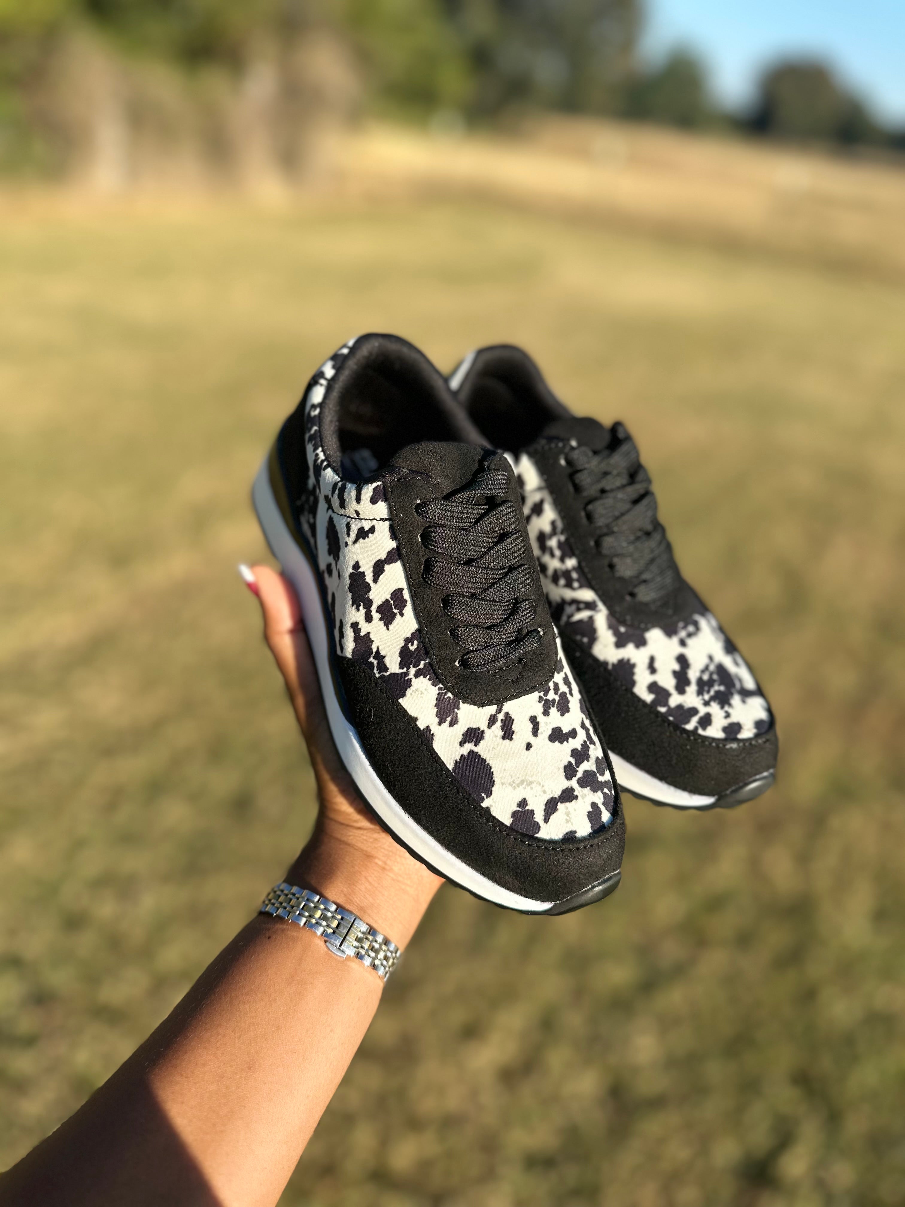 Wacky Cowhide Western Kicks