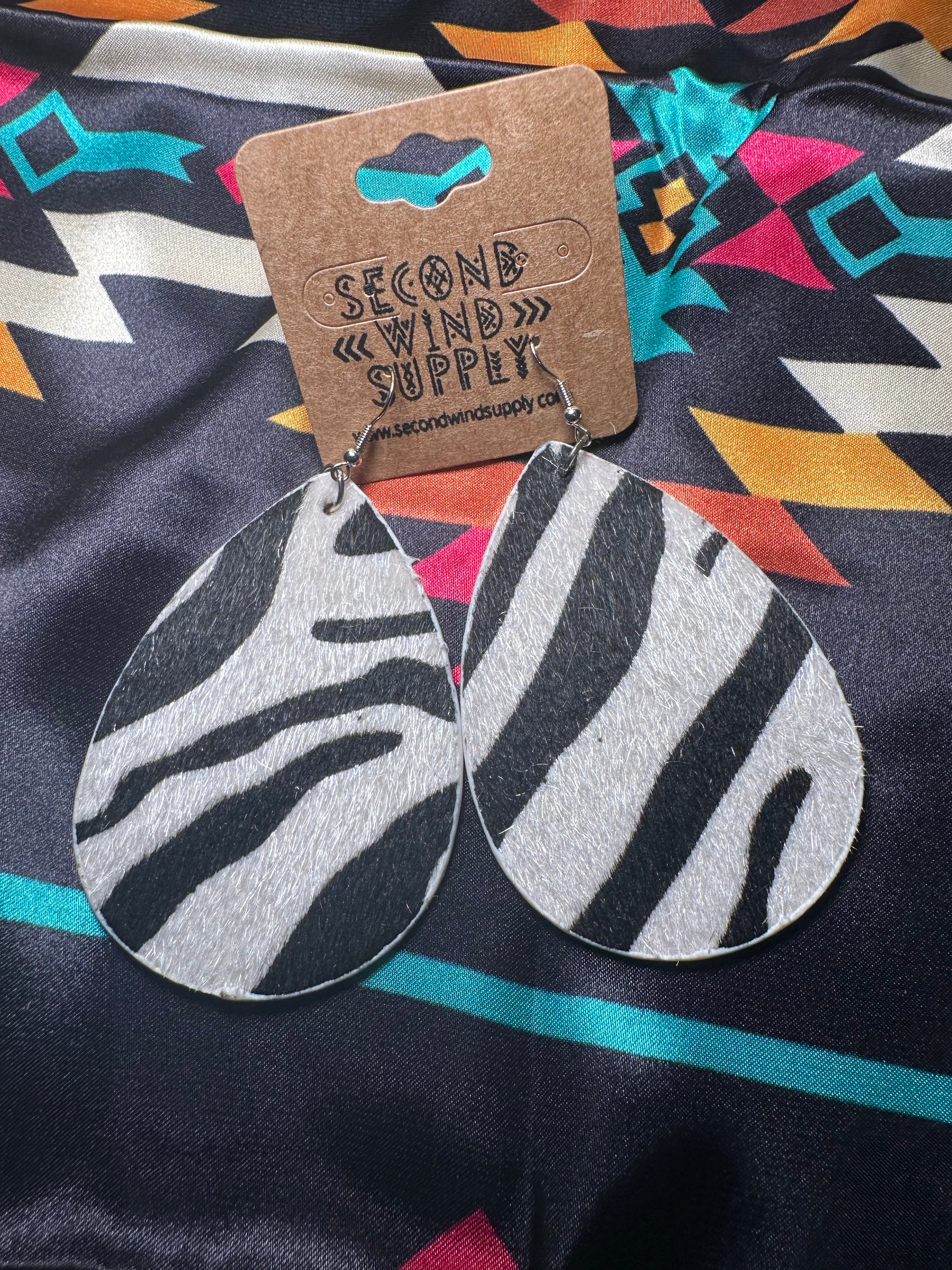 Zebra Print Fur
Earrings- White