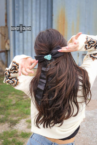 Black Betty Bow